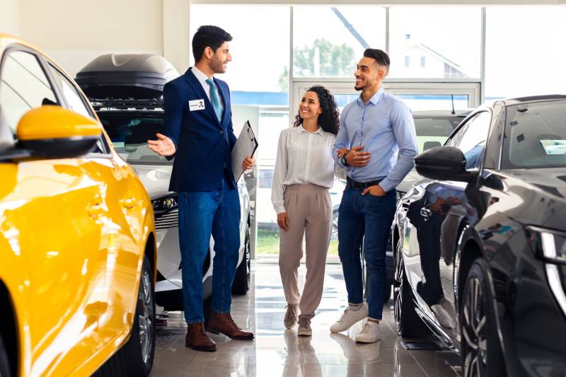 Luxury car rental in Etobicoke Luxury car rental in Etobicoke