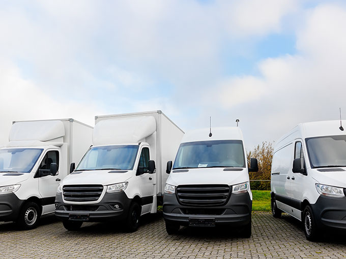 Small truck rental in Mississauga